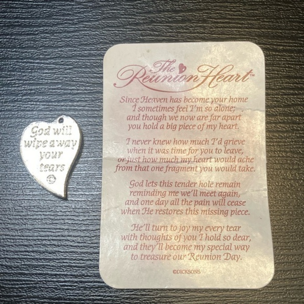 Dicksons Silver Heart Pendant